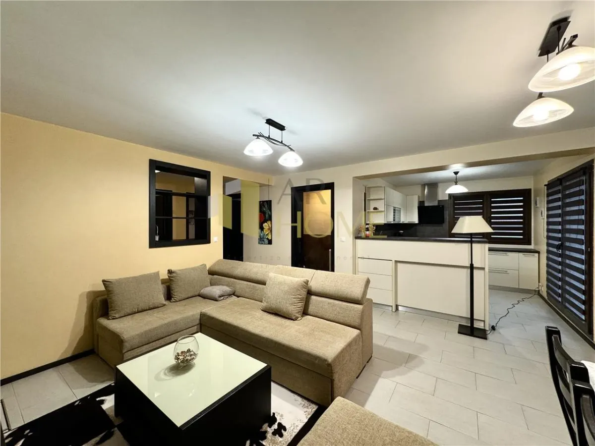 Apartament 3 camere, bloc nou, parcare, zona Republicii Caraiman, Ploiesti - foto 2