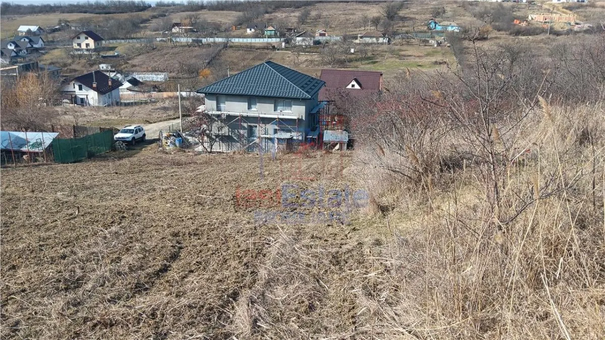 Barnova Cercu TEREN 910mp intravilan cu utilitati panorama frumoasa - foto 4