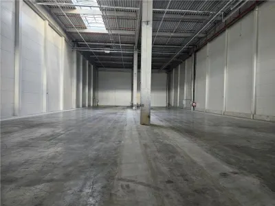 Spatiu Industrial - 7500 mp - Logistica - Productie - Depozitare - Distributie - foto 11