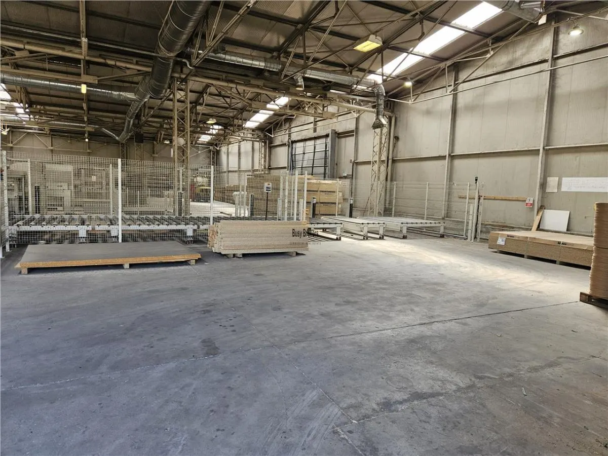 Proprietate Industriala - 16000 mp - Productie - Depozitare - Office - foto 18