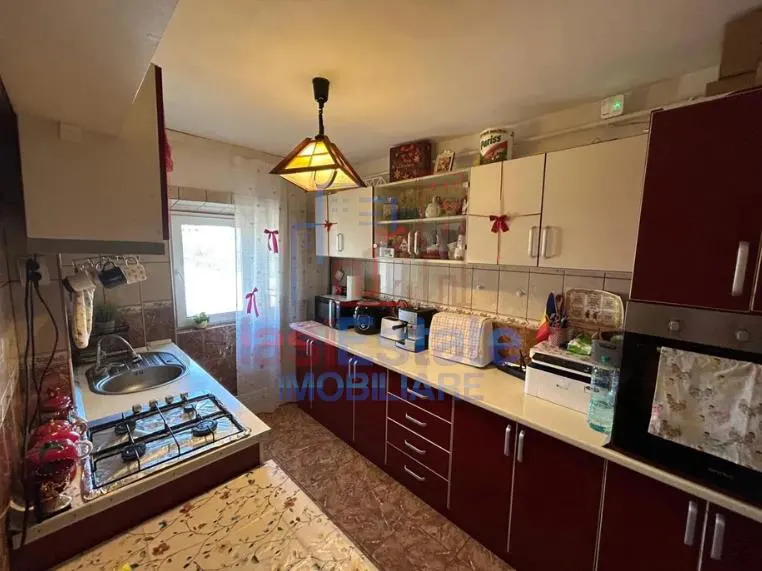 Apartament 3 camere zona Pacurari - foto 4
