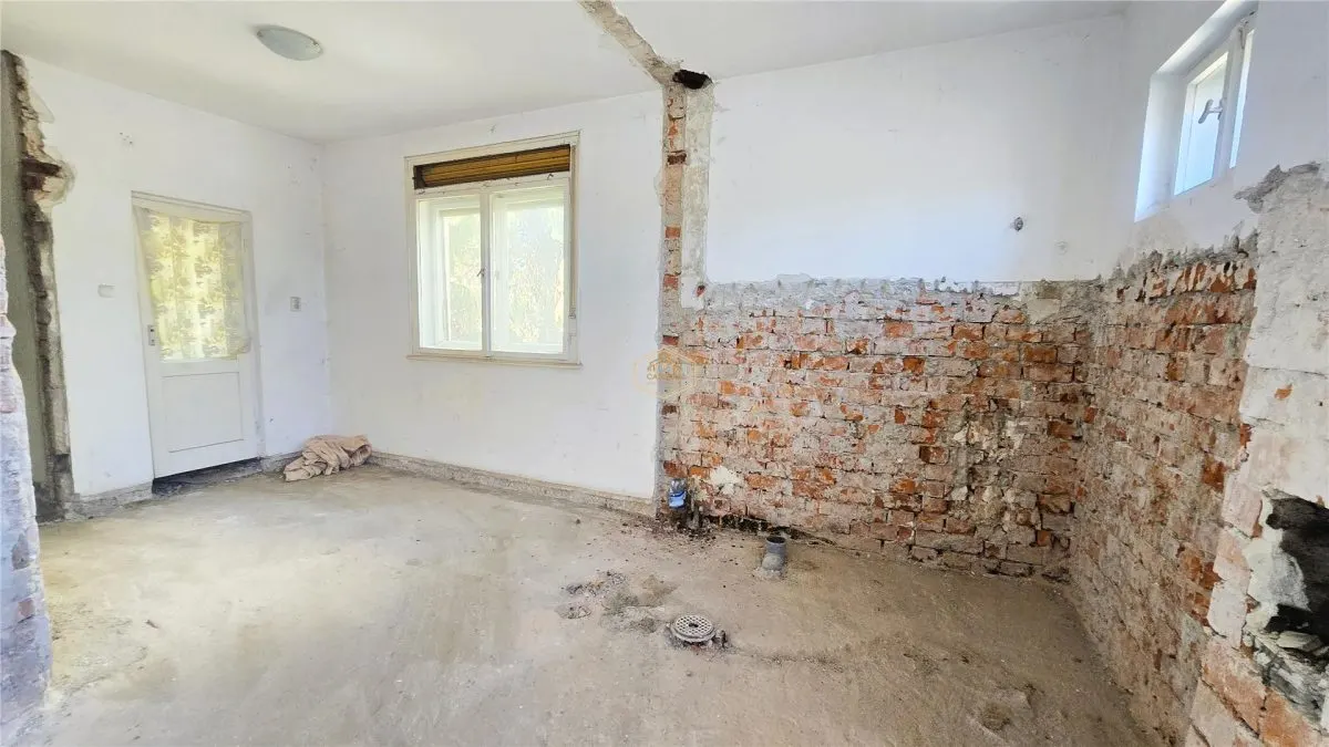 VIDEO | RAR PE PIATA! Casa P + E, teren 611 mÂ² | Locuinta / Business | Central - foto 16