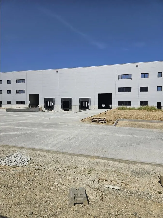 Spatiu Industrial - 5300 mp - Productie - Depozitare - Logistica - Distributie - foto 5