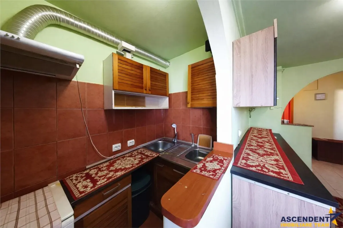Tur 3D! Apartament 4 camere,2 balcoane,2 bai,zona centrala Acatari, Mures - foto 6