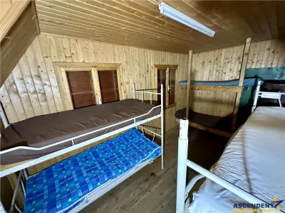 Casa/ Cabana+2.000 mp teren in miracolul naturii autentice,Bucin(Praid), Harghita. - foto 20