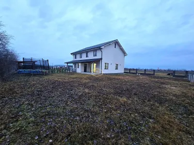 Duplex modern, cu 4 camere in Cionchesti â€“ Liniste, Natura si Confort - foto 23