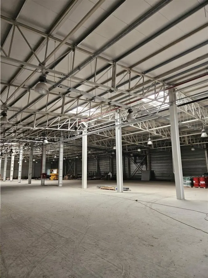 Spatiu Industrial - 2700 mp - Productie - Depozitare - Office - foto 6