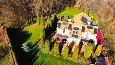 VIDEO | Domeniu privat la Padurea Noroieni | Vila D + P + M cu 9 camere | Curte, foisor, jacuzzi - Satu Mare
