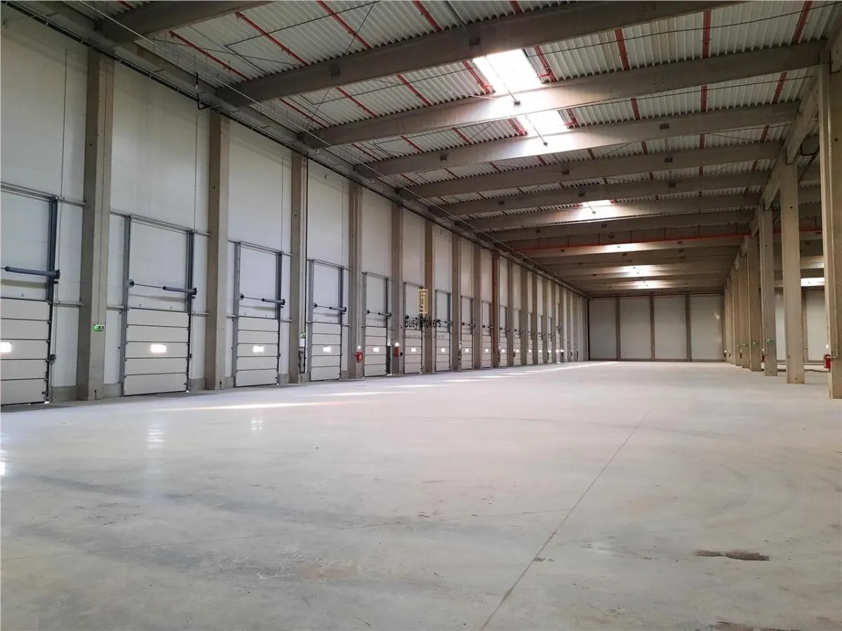 Spatiu Industrial - 2300 mp - Logistica - Productie - Depozitare - Distributie - foto 1