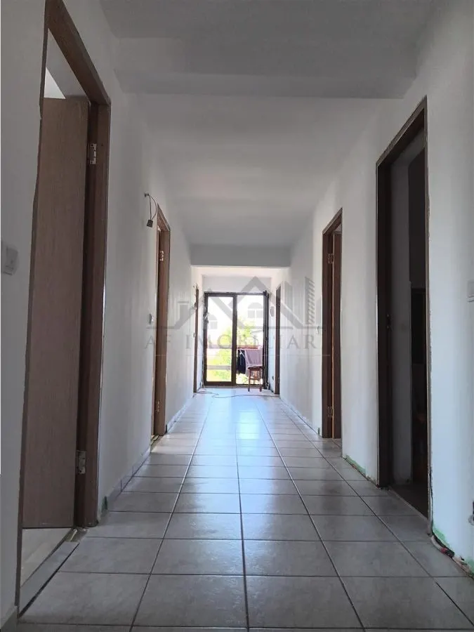 Ocazie doar 145000e Vila P+E 193mp  teren 300mp  Lunca Cetatuii - foto 11