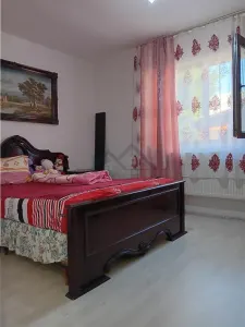 Ocazie doar 145000e Vila P+E 193mp  teren 300mp  Lunca Cetatuii - foto 3