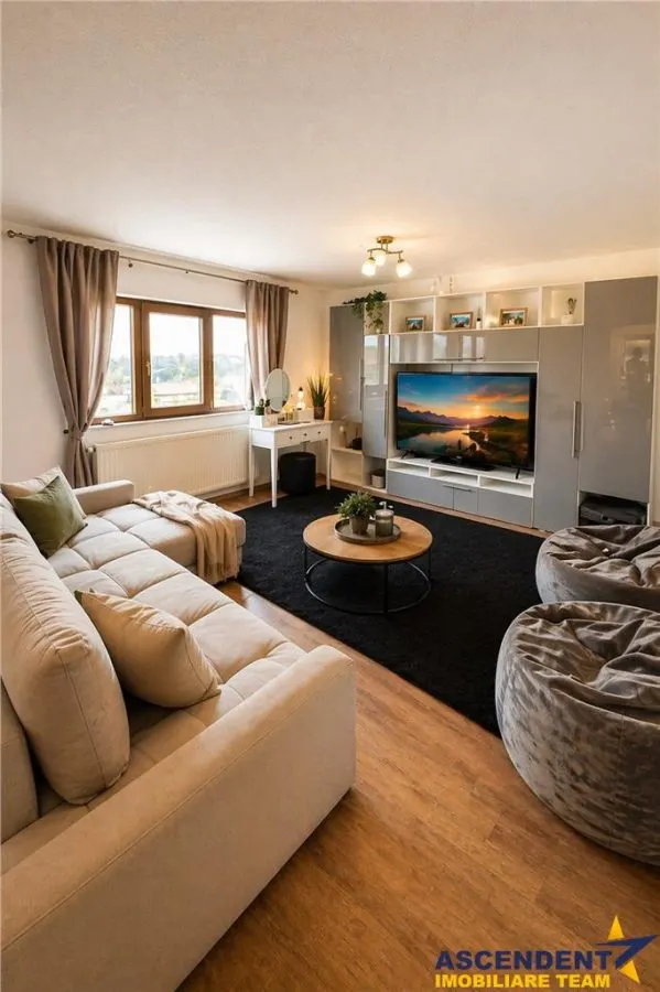 Casa individuala, P+1, renovata, mobilata, Sanpetru, Brasov - foto 1