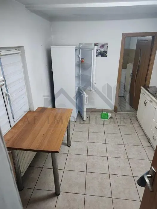 Tatarasi  la 300m de statia Dispecer corp de CASA SC 54mp TEREN 163mp - foto 5