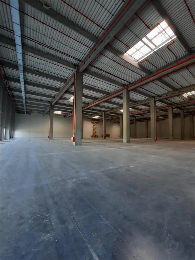 Spatiu Industrial - 4600 mp - Logistica - Productie - Depozitare - Distributie - foto 1