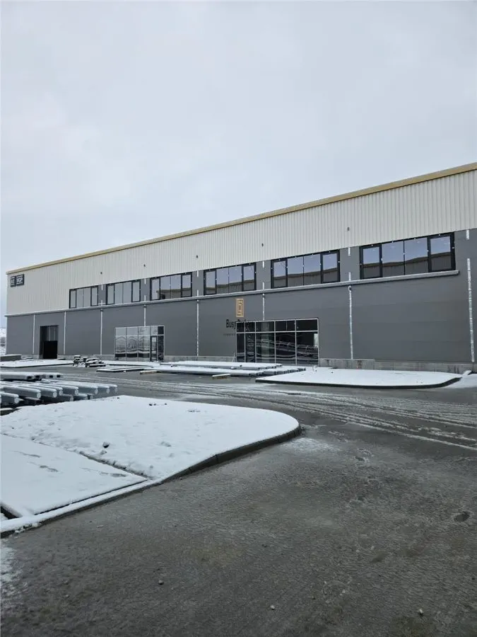 Spatiu Industrial - 720 mp - Productie - Depozitare - Distributie - E-commerce - foto 2