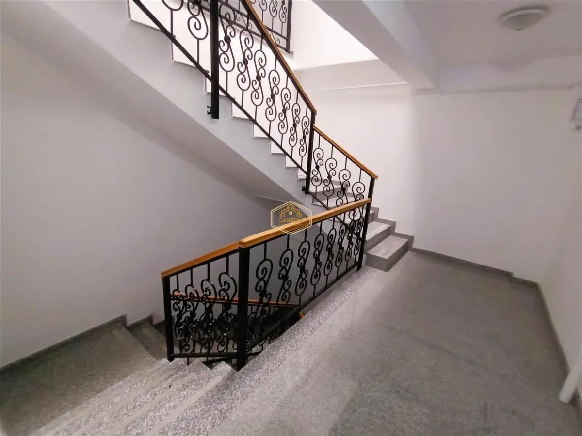 VIDEO | Apartament spatios cu 2 camere | Piata de Vechituri - foto 9