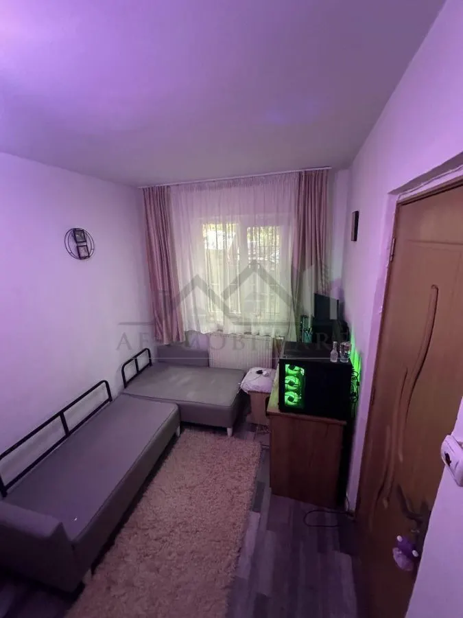 Apartament 2 camere  zona Tatarasi - foto 1