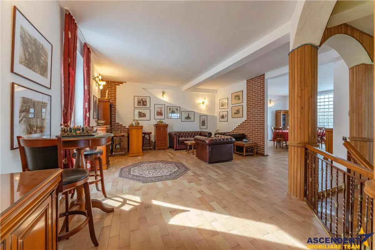 FILM! Castelariu: spectacol panoramic, locatie prestigioasa, exclusivist confort - foto 17