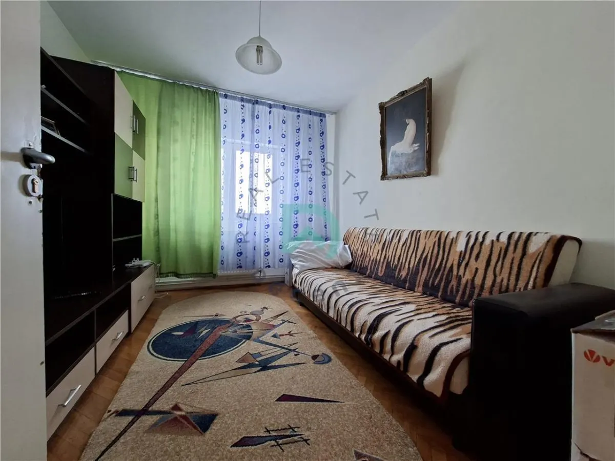 Apartament 3 camere Gemenii, Brasov - foto 3