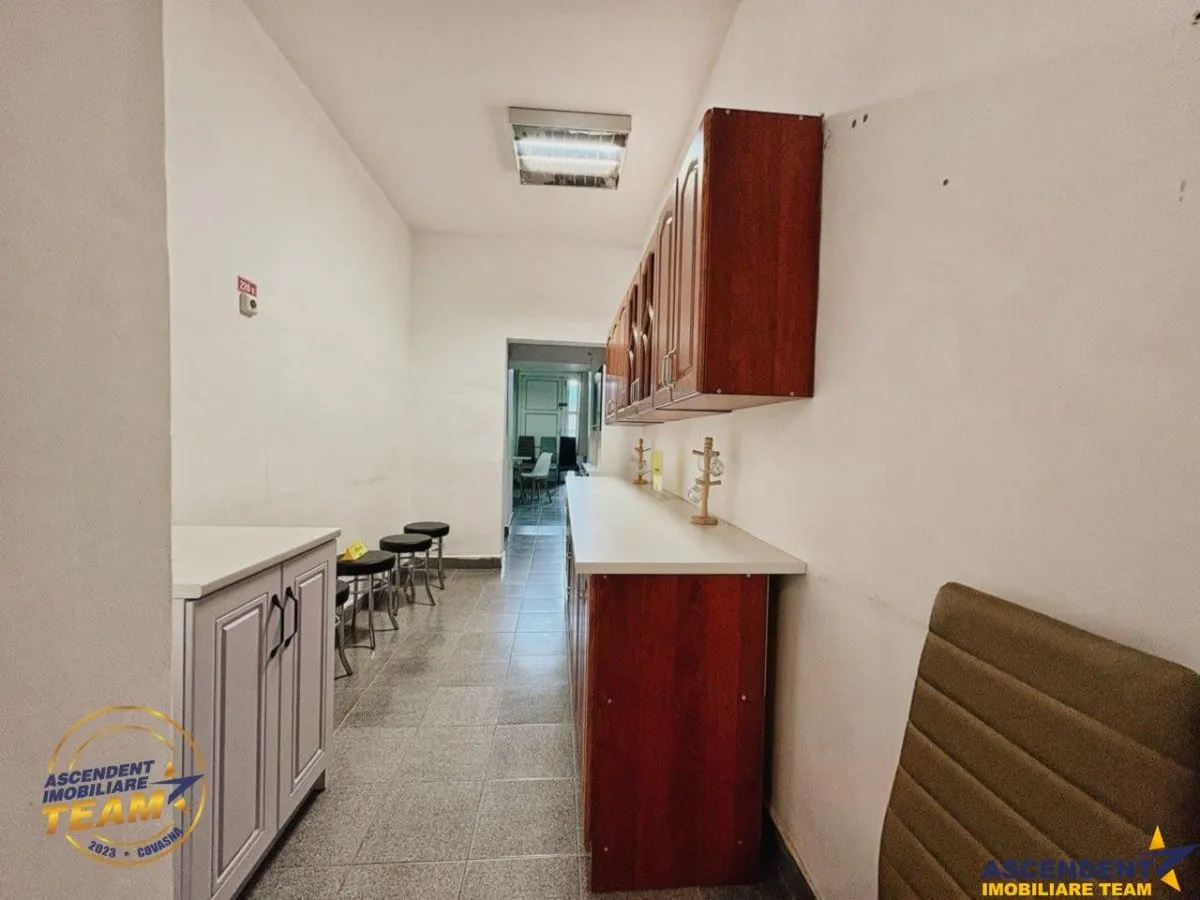 Spatiu comercial Sfantu Gheorghe, 395 mp, vizibilitate apreciabila, zona Garii - foto 5