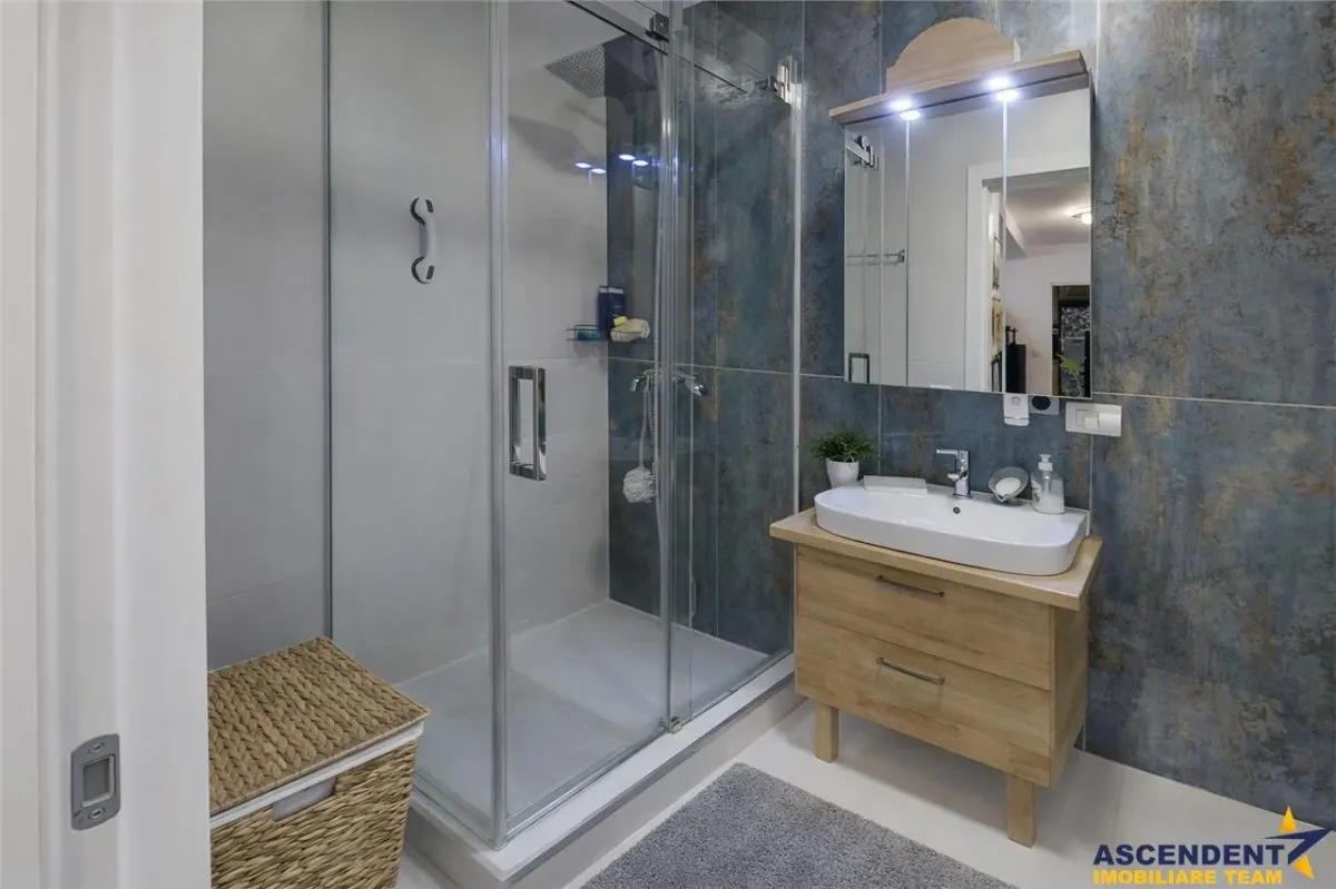 Rezidenta cu vibe de vacanta, mobilata, accesorizata cu terasa, boxa si parcare - foto 11