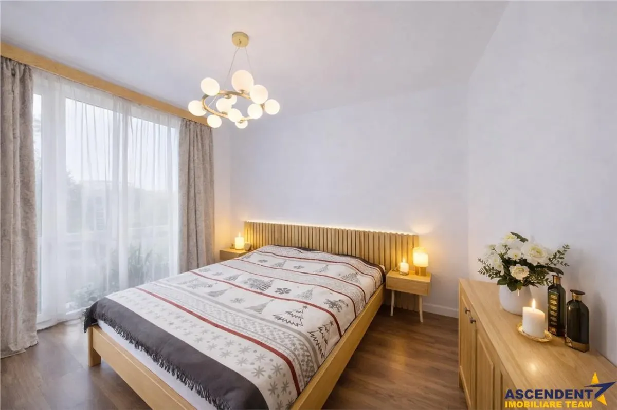 Rezidenta cu vibe de vacanta, mobilata, accesorizata cu terasa, boxa si parcare - foto 3