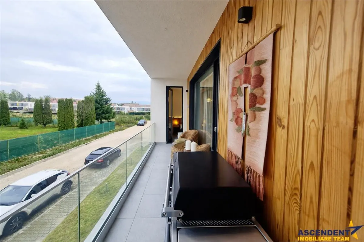 Rezidenta cu vibe de vacanta, mobilata, accesorizata cu terasa, boxa si parcare - foto 7