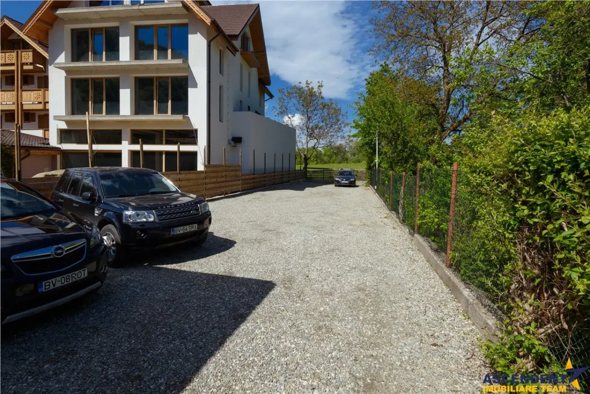 Langa Castelul Bran: Pensiune + restaurant + transfer afacere activa - foto 11