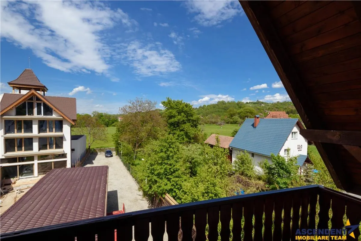 Langa Castelul Bran: Pensiune + restaurant + transfer afacere activa - foto 25