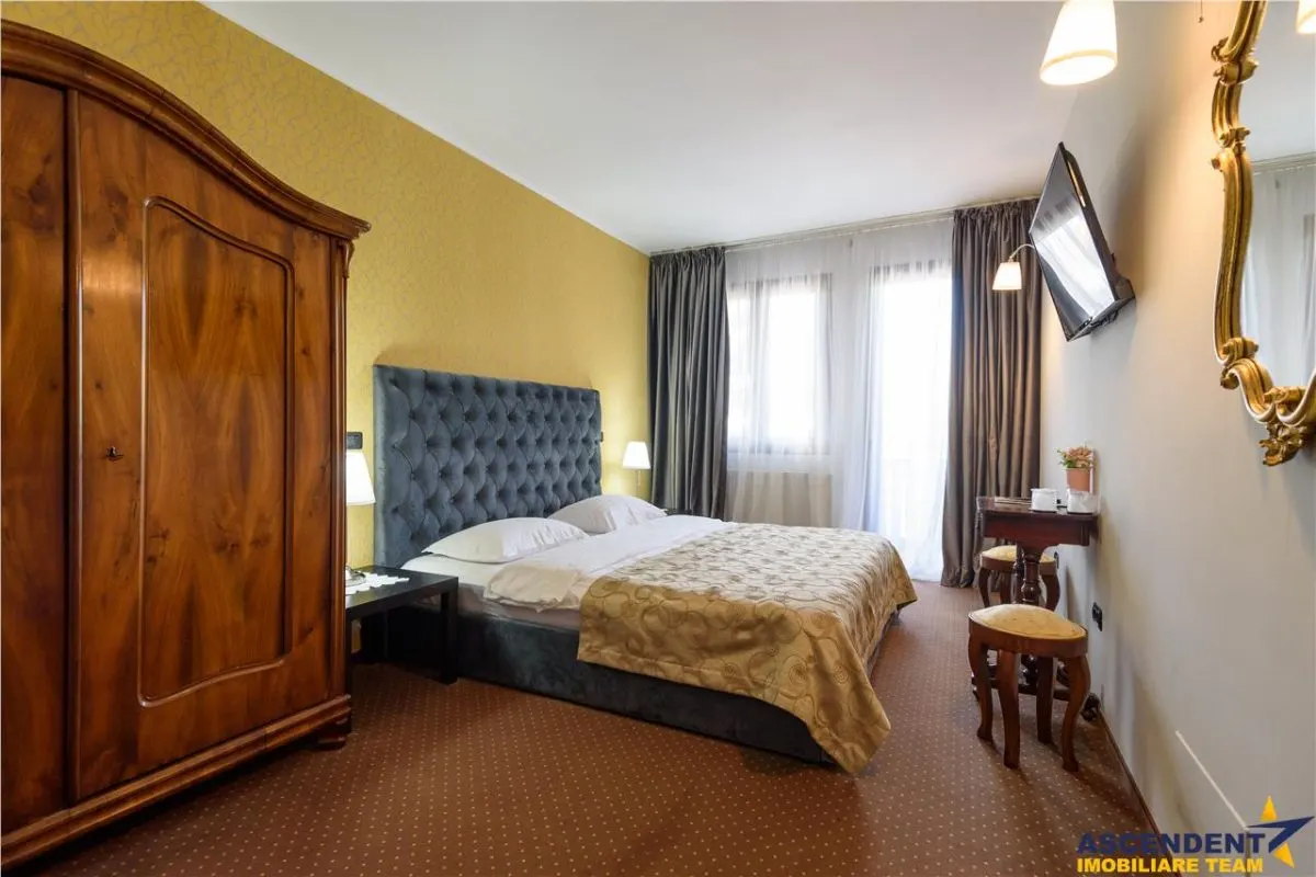Langa Castelul Bran: Pensiune + restaurant + transfer afacere activa - foto 4