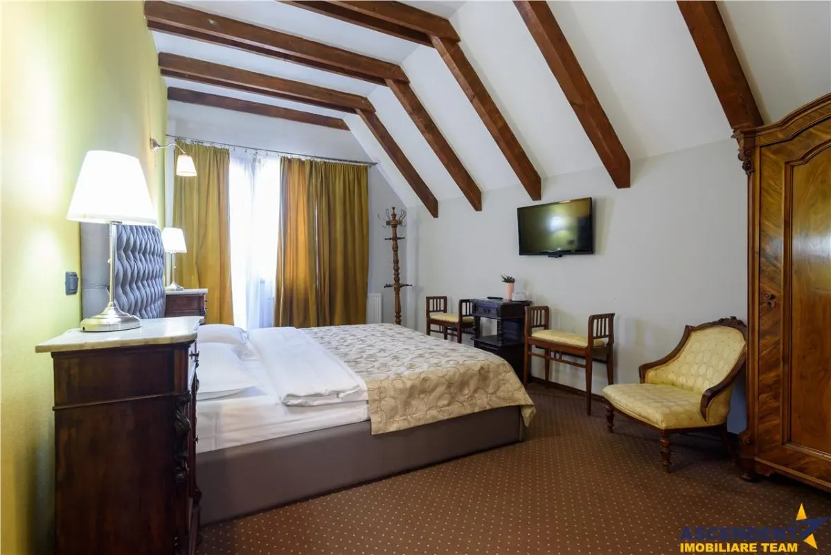Langa Castelul Bran: Pensiune + restaurant + transfer afacere activa - foto 10