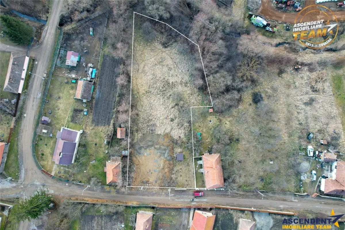 Teren intravilan, pe 2.213 mp, in Aninoasa, Covasna - foto 6