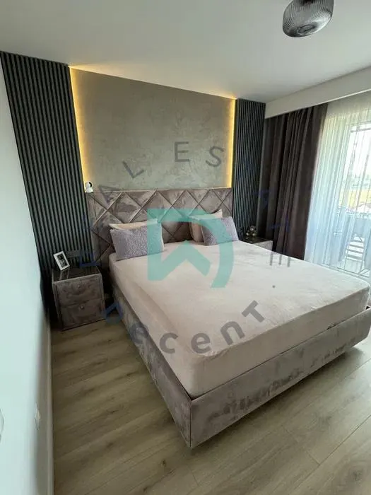 Apartament 3 camere, Coresi,  Tractorul - foto 1