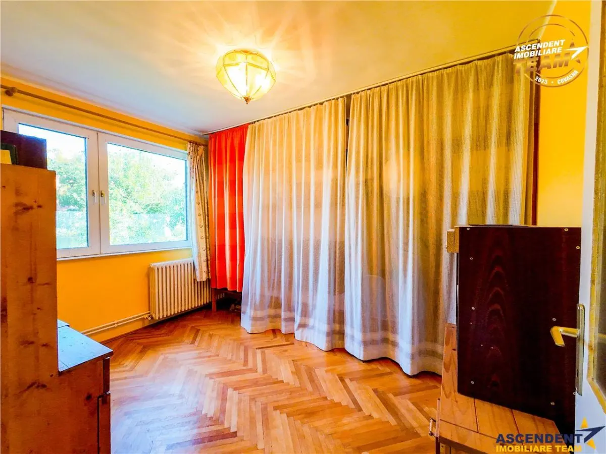FILM!Areal apreciabil,casa+domeniu de 3.500mp,Sancraiu,vecin Sfantu Gheorghe si de Brasov - foto 13