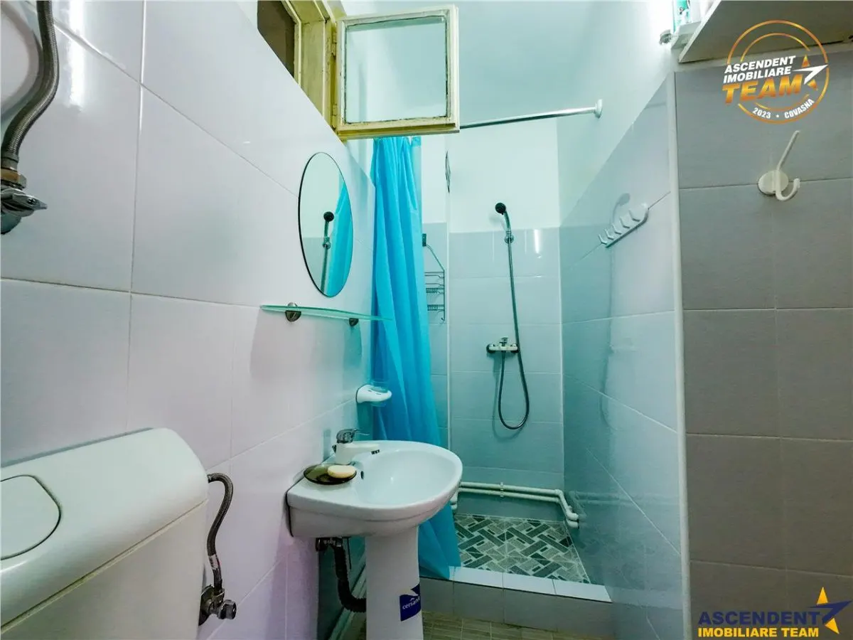 FILM!Areal apreciabil,casa+domeniu de 3.500mp,Sancraiu,vecin Sfantu Gheorghe si de Brasov - foto 15
