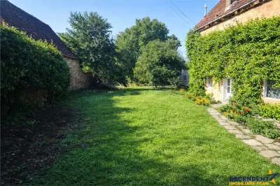 Rezidenta cu curte si gradina proprie,1.000 mp teren, Prejmer, Brasov - Brasov