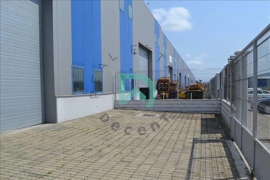 Vanzare hala industriala, 1656 mp, Parc Industrial Prejmer, Brasov - foto 1