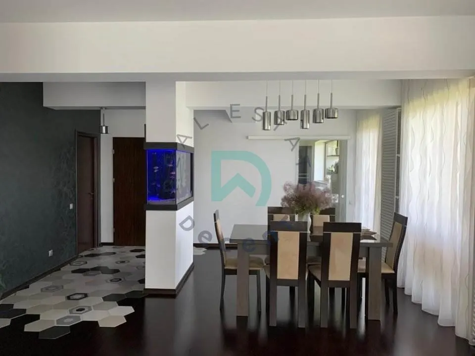Penthouse la poalele Tampei, Racadau - foto 8