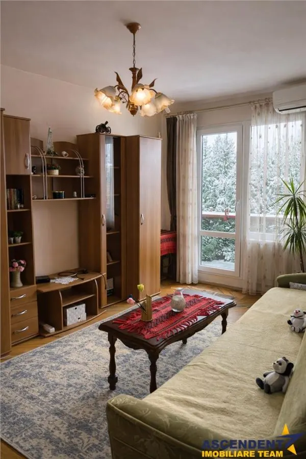 2 camere decomandate,mobilat,utilat,aer conditionat,2 balcoane, Cornisa,Targu Mures - foto 1