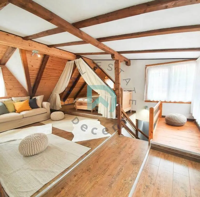 Casa 3 camere, Centrul Istoric - foto 1