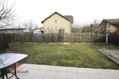 Casa individuala Unirii, 2 dormitoare, 2 bai, 80 mp, zona linistita. - foto 2