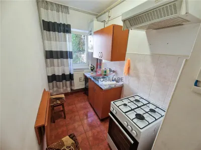 Apartament 2 camere, UMF, Cornisa, etaj 2, bloc izolat, Tagu Mures - foto 5