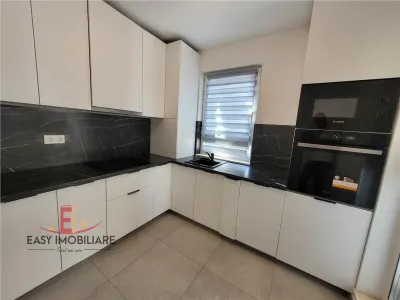 Apartament 3 camere , 2 bai , loc de parcare , 80mp , Maurer - foto 3