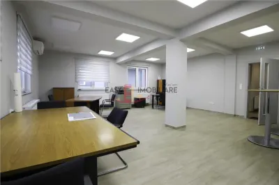 Birou 42 mp, prima inchirere, parcare si utilitati incluse in pret. - Targu Mures