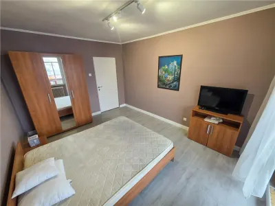 Apartament 3 dormitoare, UMF, 2 bai, Ultracentral, Targu Mures - foto 4