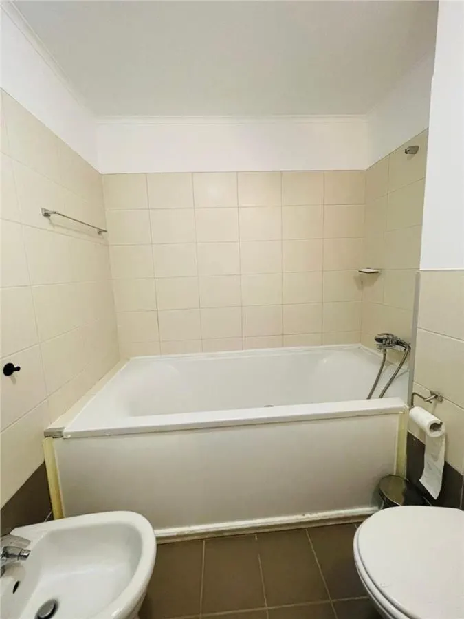 INCHIRIERE APARTAMENT 3 CAMERE NATURA RESIDENCE BANEASA  SECTOR 1 - foto 18