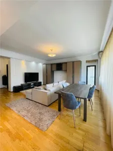 INCHIRIERE APARTAMENT 3 CAMERE NATURA RESIDENCE BANEASA  SECTOR 1 - foto 3