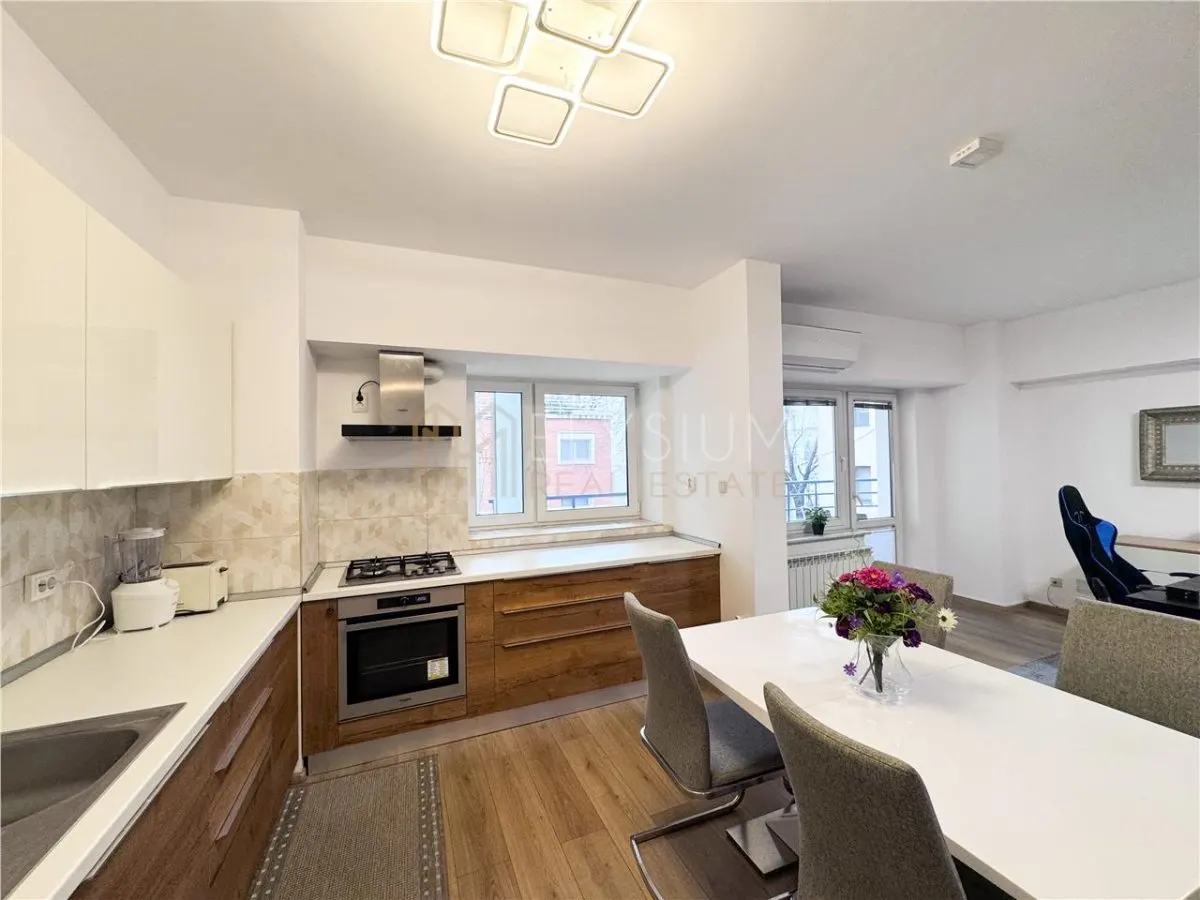 Apartament de inchiriat 3 camere Herastrau - foto 7