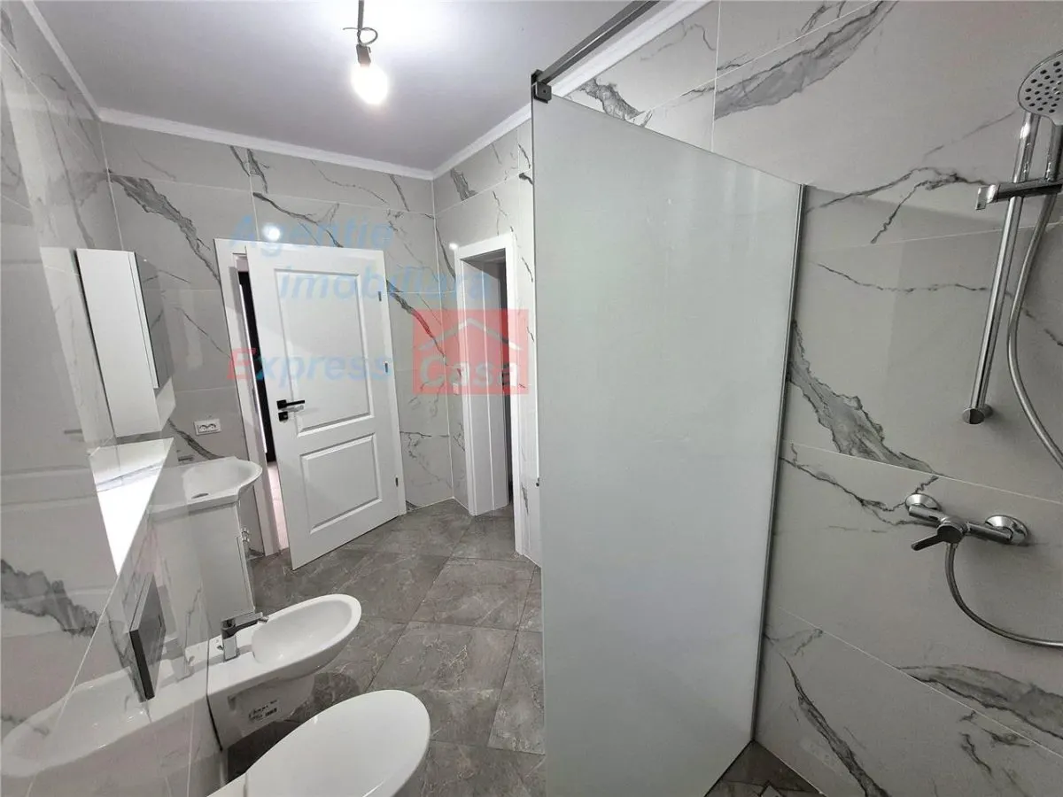 Finalizata si intabulata! Casa tip vila + 620 mp teren, iesire din Letcani. - foto 11