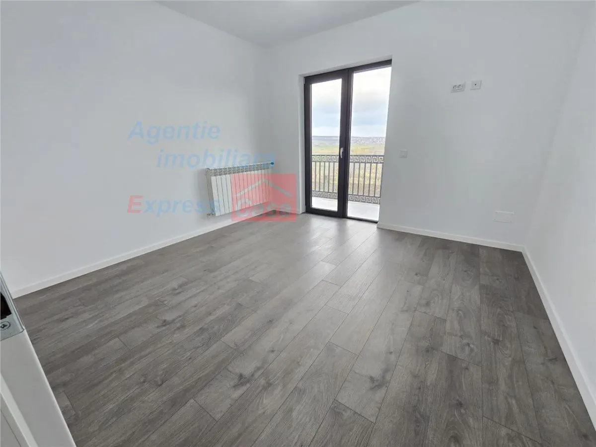 Finalizata si intabulata! Casa tip vila + 620 mp teren, iesire din Letcani. - foto 15